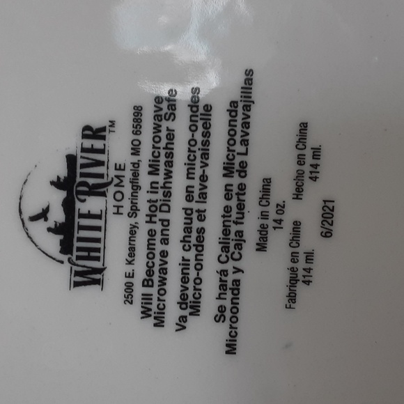 White River Home Seasons Winter Camper in Snow Snowman Stackable Mug 14 oz - Picture 6 of 6